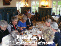 Festmiddag.JPG (363236 byte)